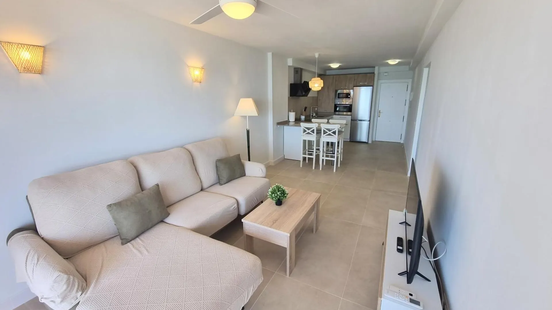 Las Antillas III Front Sea View Pool Фуэнхирола